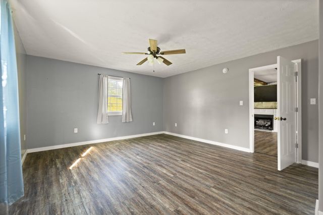 15942 US 460, Ezel, KY 41425