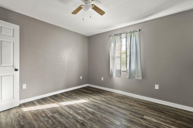 15942 US 460, Ezel, KY 41425