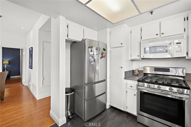 17641 Sergio Circle 203, Huntington Beach, CA 92647