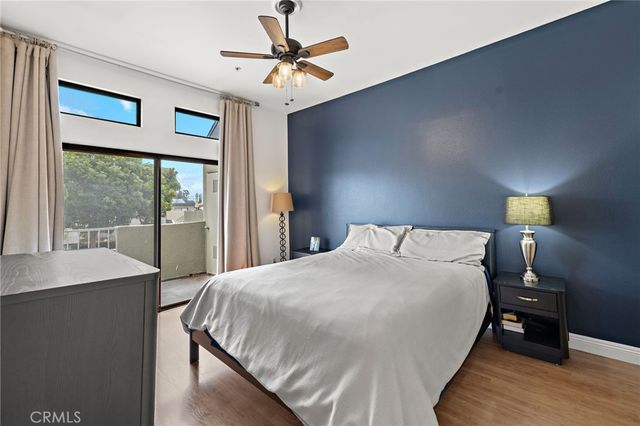 17641 Sergio Circle 203, Huntington Beach, CA 92647