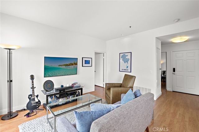 17641 Sergio Circle 203, Huntington Beach, CA 92647