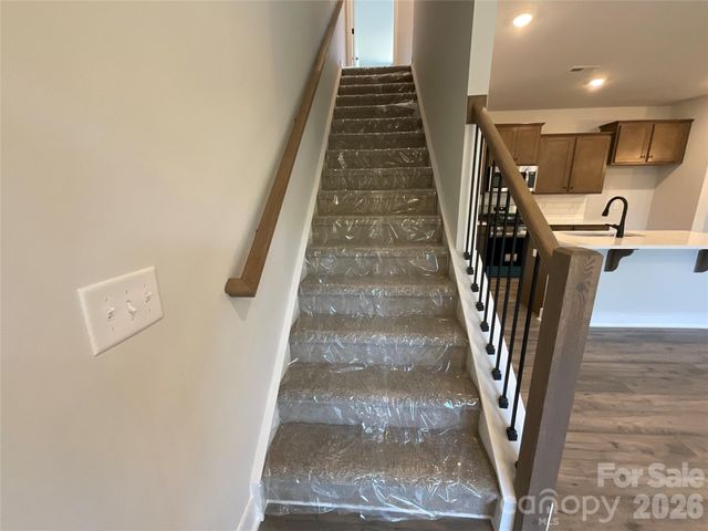 718 Longleaf Avenue 30, Gastonia, NC 28056