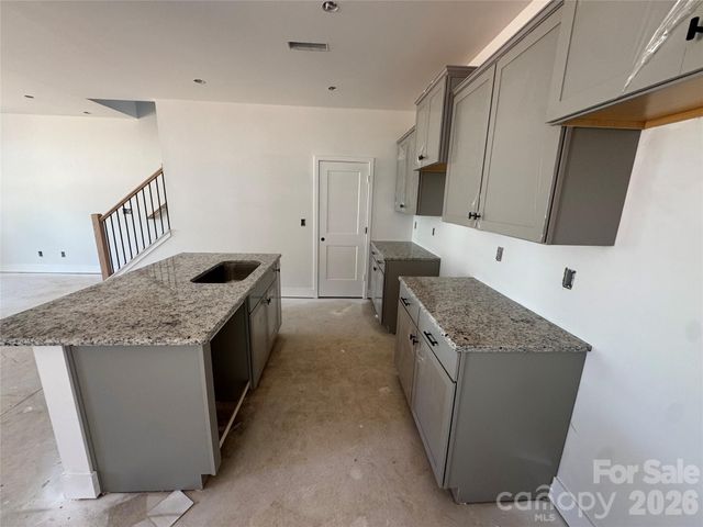 718 Longleaf Avenue 30, Gastonia, NC 28056