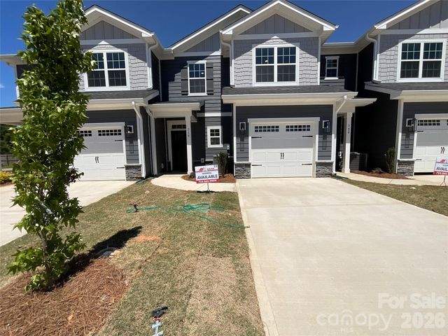 718 Longleaf Avenue 30, Gastonia, NC 28056