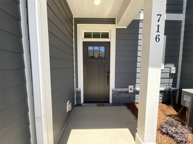 718 Longleaf Avenue 30, Gastonia, NC 28056