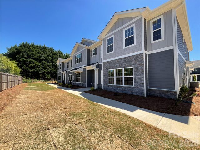 718 Longleaf Avenue 30, Gastonia, NC 28056