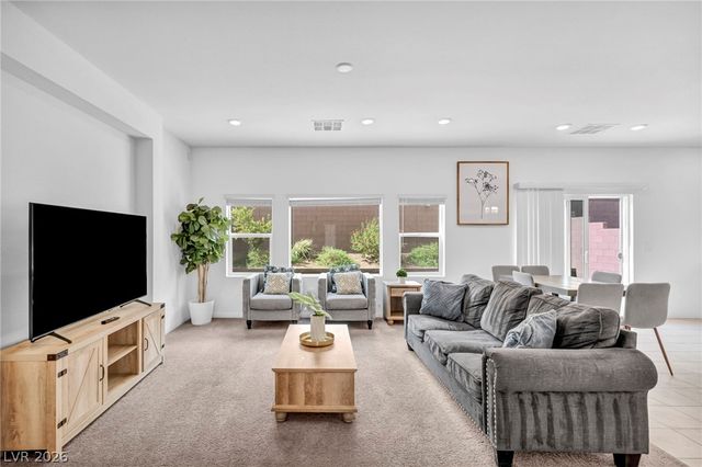7789 Westwind Road, Las Vegas, NV 89139