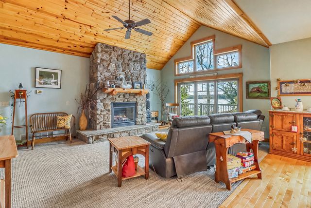 2156 Shady Lane, Detroit Lakes, MN 56501