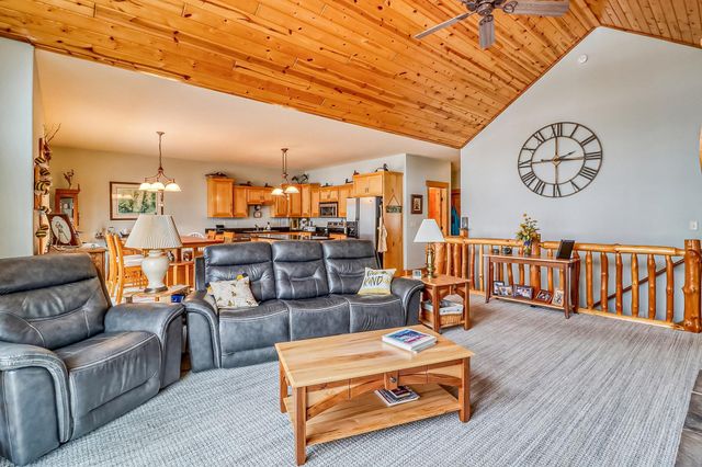 2156 Shady Lane, Detroit Lakes, MN 56501