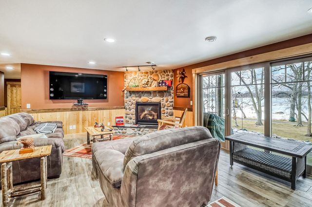 2156 Shady Lane, Detroit Lakes, MN 56501