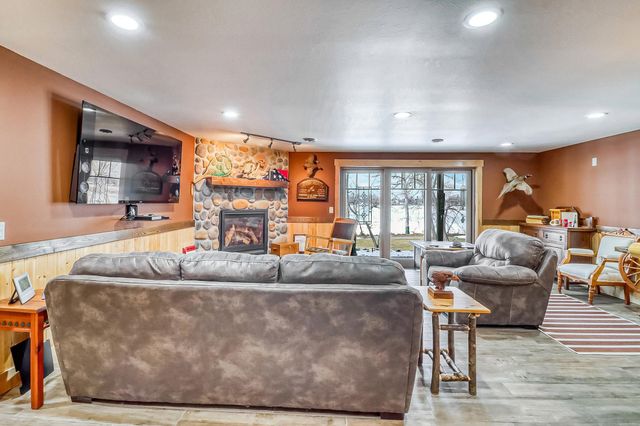 2156 Shady Lane, Detroit Lakes, MN 56501