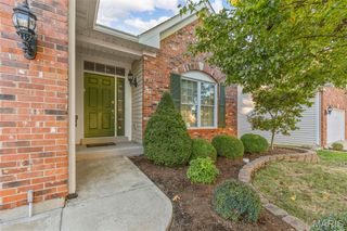 65 Eagle Cove Lane 25B, St Charles, MO 63303