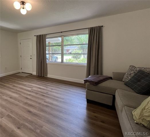 3164 SE 11th Street, Ocala, FL 34471