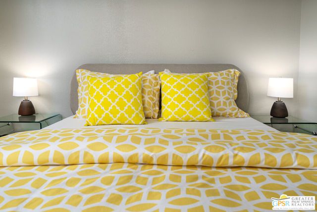 2342 N San Gorgonio Road, Palm Springs, CA 92262