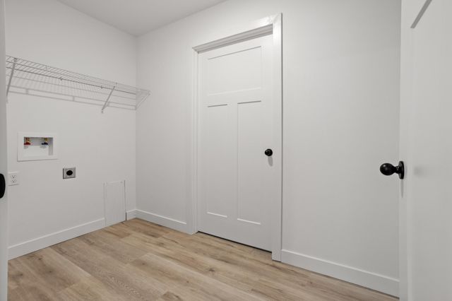 2533 38th Avenue S, Moorhead, MN 56560