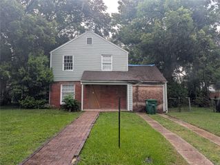 8343 Bonner, Houston, TX 77017