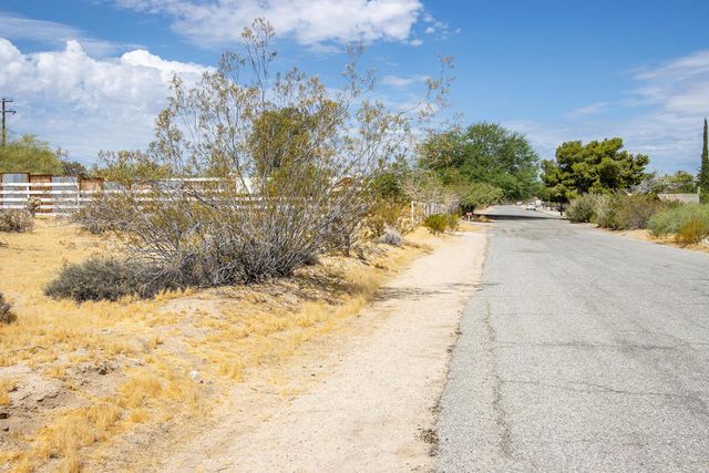 61615 Division Street, Joshua Tree, CA 92252