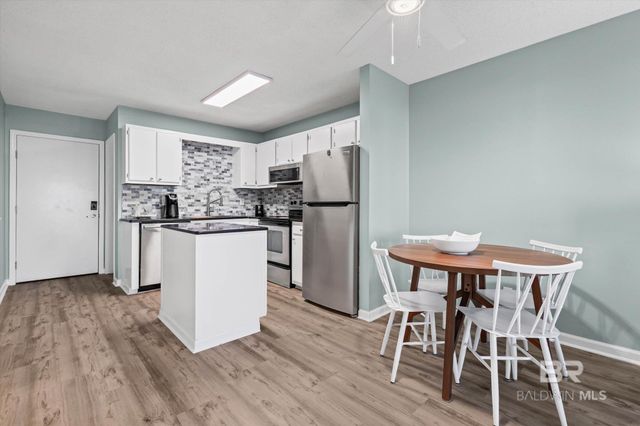 400 Plantation Road 1111, Gulf Shores, AL 36542