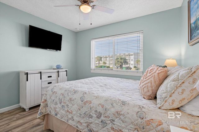 400 Plantation Road 1111, Gulf Shores, AL 36542