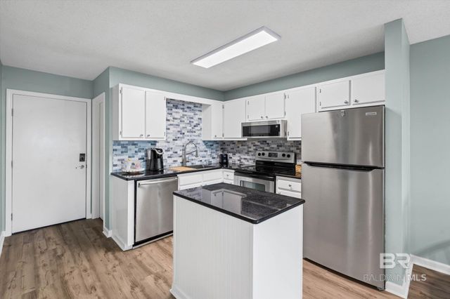 400 Plantation Road 1111, Gulf Shores, AL 36542