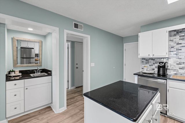 400 Plantation Road 1111, Gulf Shores, AL 36542