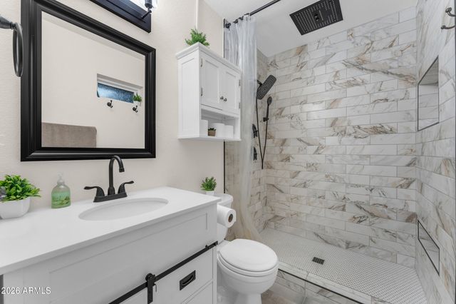 3046 E GLADE Avenue, Mesa, AZ 85204