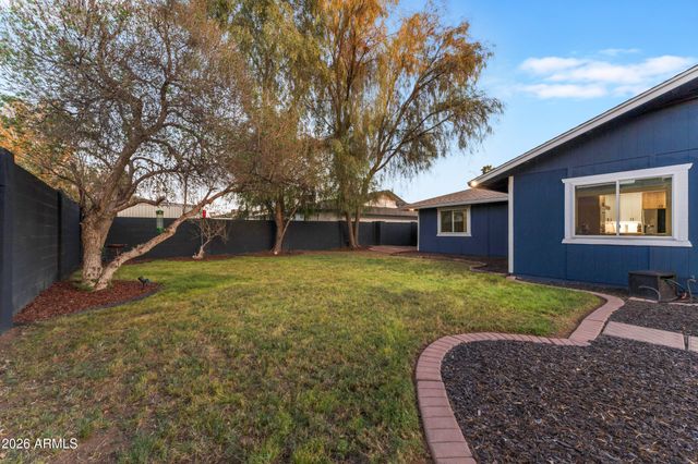 3046 E GLADE Avenue, Mesa, AZ 85204