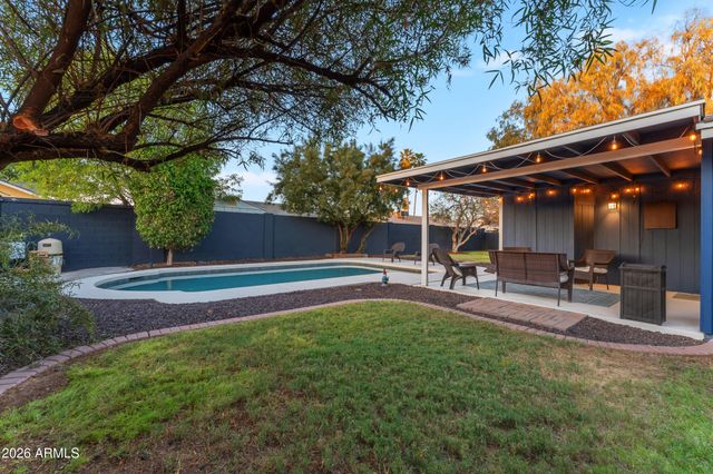 3046 E GLADE Avenue, Mesa, AZ 85204