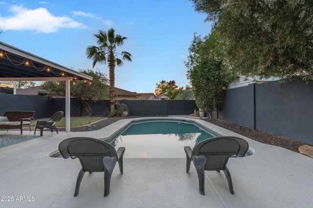 3046 E GLADE Avenue, Mesa, AZ 85204