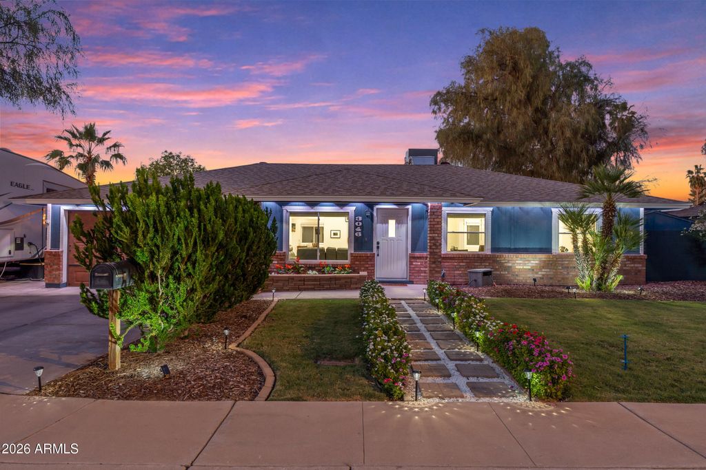 3046 E GLADE Avenue, Mesa, AZ 85204