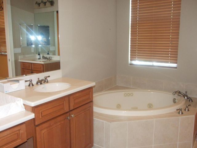 1000 N US Highway 1 W 809, Jupiter, FL 33477