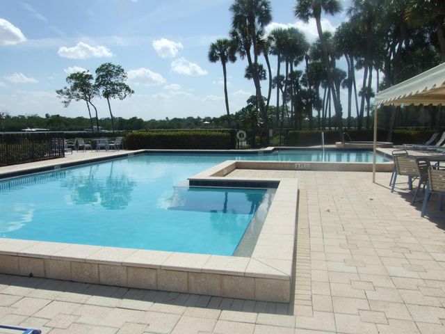 1000 N US Highway 1 W 809, Jupiter, FL 33477