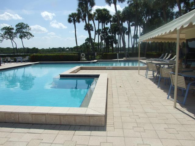1000 N US Highway 1 W 809, Jupiter, FL 33477