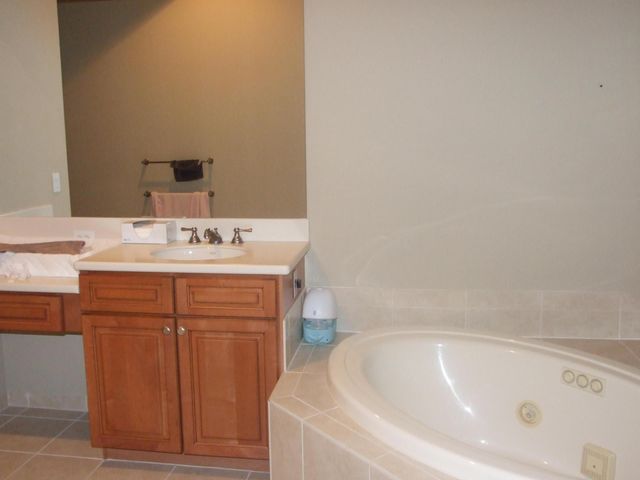 1000 N US Highway 1 W 809, Jupiter, FL 33477