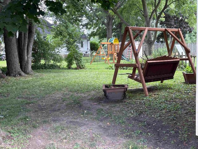 610 Cherry Street, Clio, MI 48420