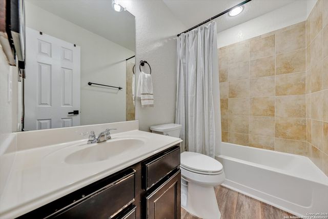 23902 Alpine Ldg, San Antonio, TX 78258