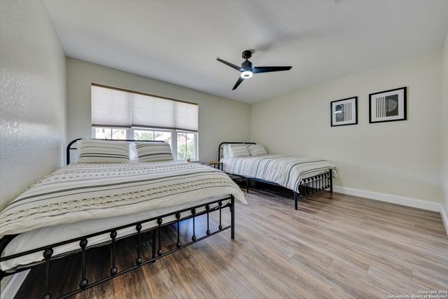 23902 Alpine Ldg, San Antonio, TX 78258