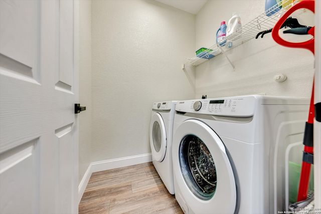 23902 Alpine Ldg, San Antonio, TX 78258