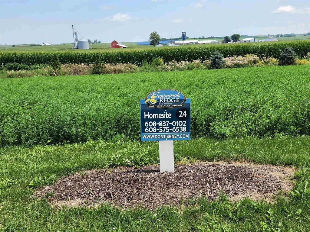 843 Capitol Drive, Dane, WI 53529