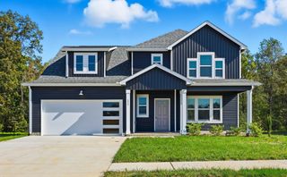 377 Galway Dr, Clarksville, TN 37042