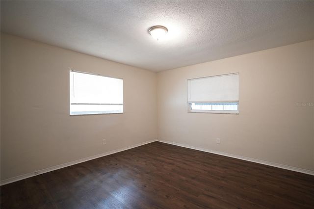 2312 32ND AVENUE N, St Petersburg, FL 33713