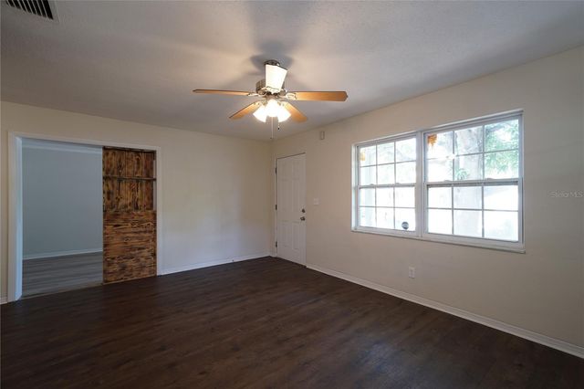 2312 32ND AVENUE N, St Petersburg, FL 33713