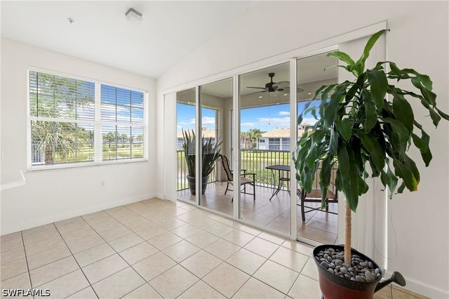 3059 Horizon LN 1602, Naples, FL 34109