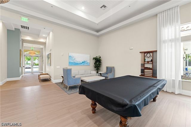 3059 Horizon LN 1602, Naples, FL 34109