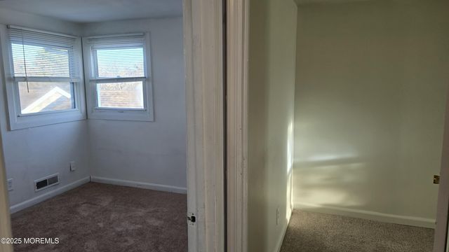 131 Veeder Lane, Bayville, NJ 08721