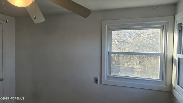 131 Veeder Lane, Bayville, NJ 08721