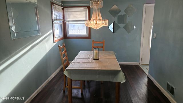 131 Veeder Lane, Bayville, NJ 08721