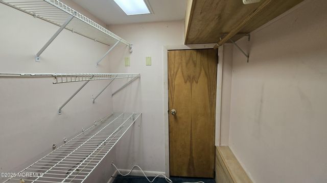 131 Veeder Lane, Bayville, NJ 08721