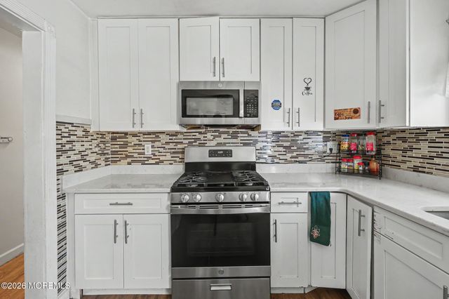 88 Curtis Place, Toms River, NJ 08753