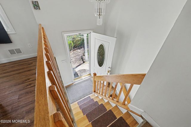 88 Curtis Place, Toms River, NJ 08753
